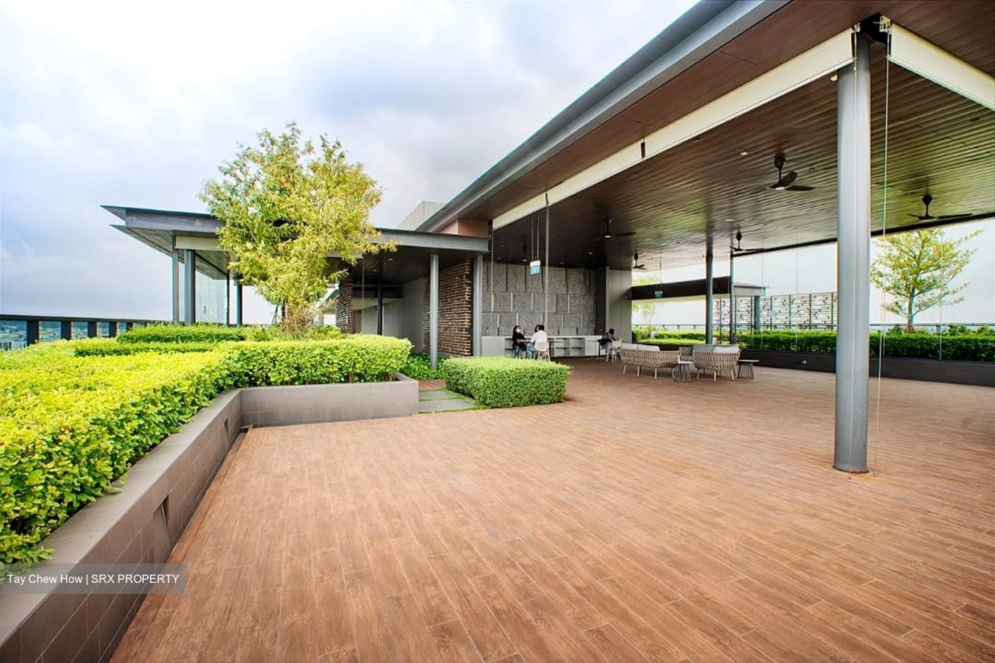 Woods Square (D25), Office #450779751